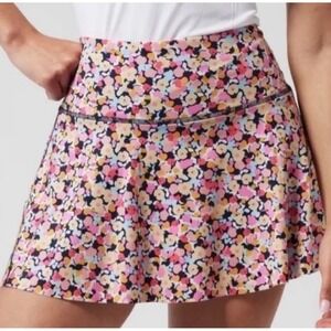 Athleta Ace Tennis Skort 13.5" Volley
Floral Lunaria Size Large